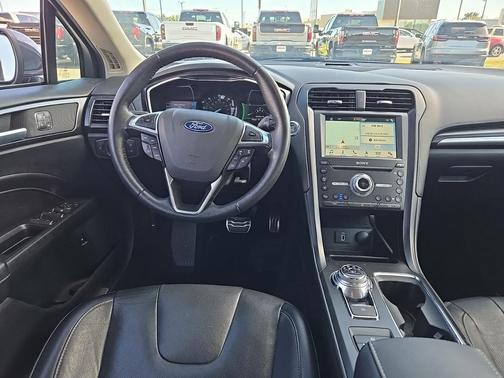 2018 Ford Fusion Hybrid Titanium