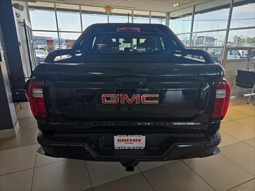 2025 GMC Canyon Base