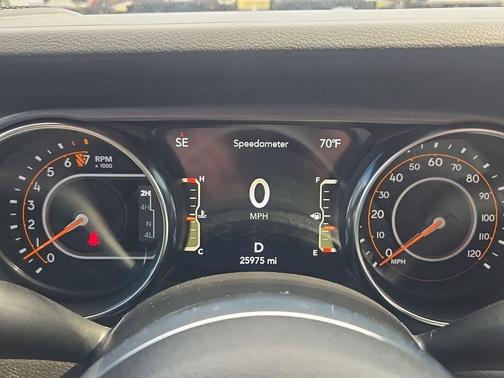 Hydro Blue Pearlcoat 2023 Jeep Gladiator Mojave 4x4