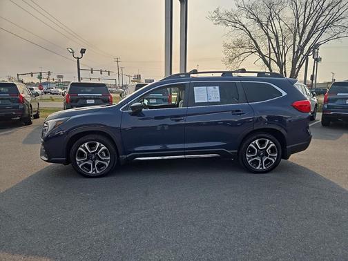 2024 Subaru Ascent Limited 8-Passenger