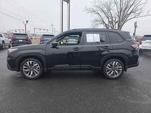 2025 Subaru Forester Touring
