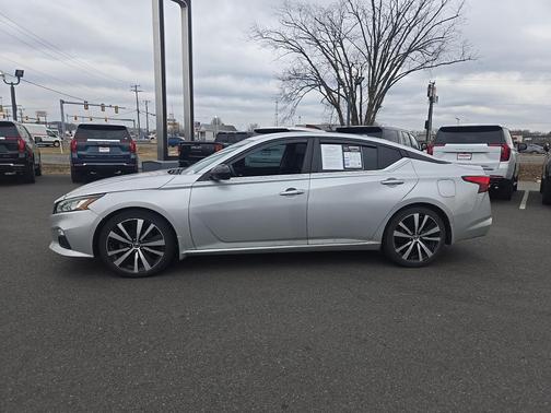 2019 Nissan Altima 2.5 SR