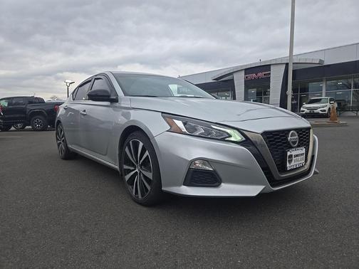 2019 Nissan Altima 2.5 SR