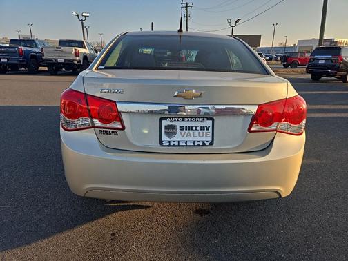 2013 Chevrolet Cruze LS