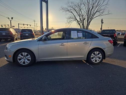 2013 Chevrolet Cruze LS