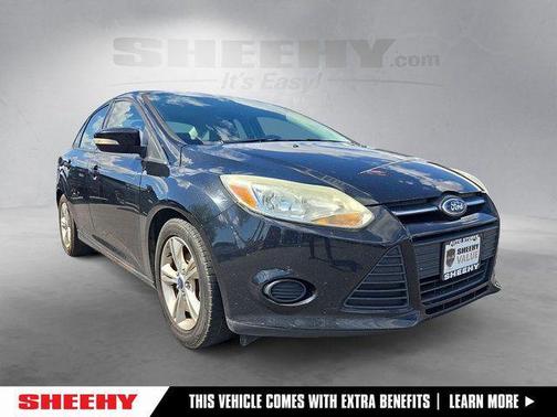 Tuxedo Black Metallic 2014 Ford Focus SE