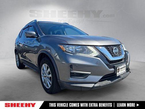 Gun Metallic 2018 Nissan Rogue SV