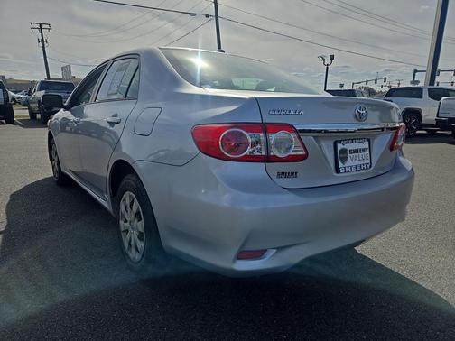 2011 Toyota Corolla LE