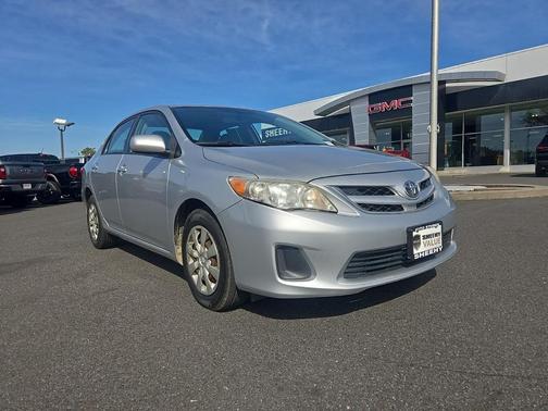2011 Toyota Corolla LE