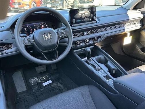 2025 Honda Accord LX 1.5T