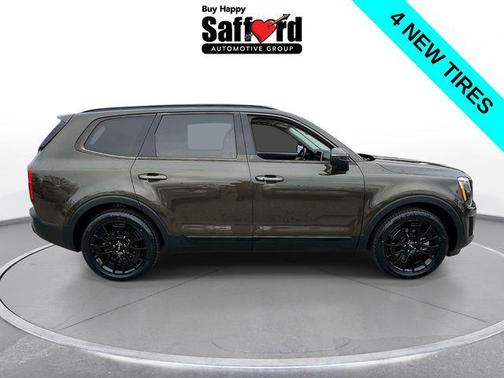 Dark Moss 2022 Kia Telluride EX