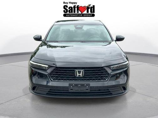 Crystal Black Pearl 2024 Honda Accord LX 1.5T