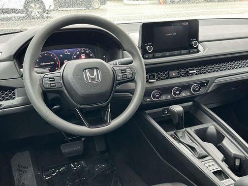 Platinum White Pearl 2023 Honda Accord EX