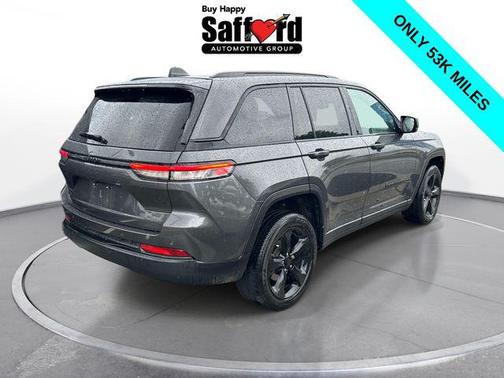 Baltic Gray Metallic Clearcoat 2023 Jeep Grand Cherokee Altitude