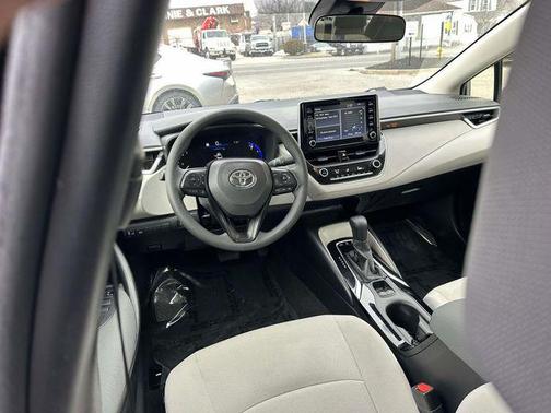 2020 Toyota Corolla Hybrid LE