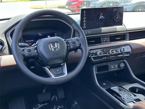 Crystal Black Pearl 2026 Honda Pilot Elite