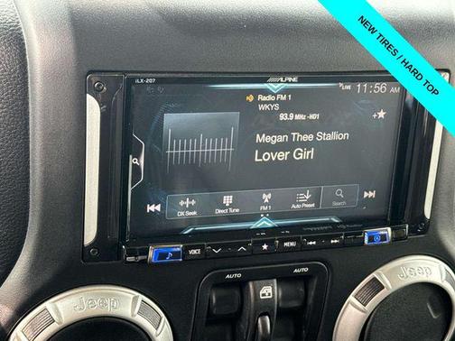 2018 Jeep Wrangler JK Unlimited Sahara