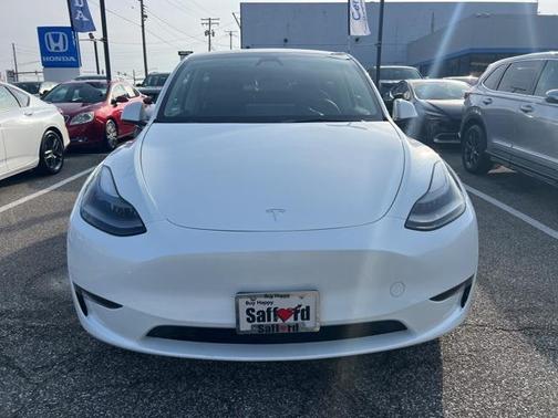 2023 Tesla Model Y Long Range Dual Motor All-Wheel Drive