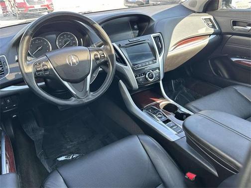 2017 Acura TLX w/Technology Package