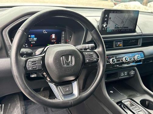 2023 Honda Pilot AWD Elite