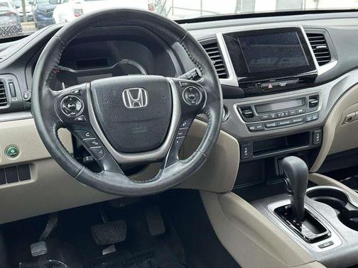 Deep Scarlet Pearl 2018 Honda Pilot EX-L