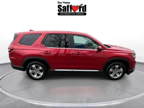 Radiant Red Metallic II 2025 Honda Pilot EX-L