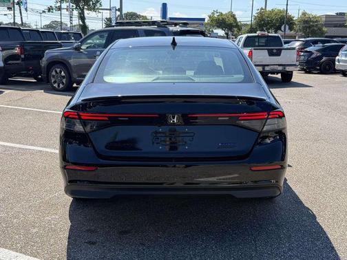 Crystal Black Pearl 2026 Honda Accord Hybrid Sport