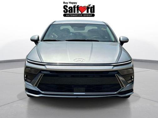 Aero Silver 2025 Hyundai SONATA SEL