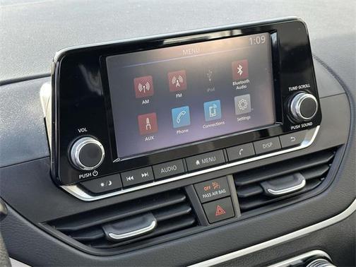 2022 Nissan Altima S FWD