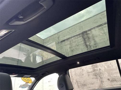 2022 Volkswagen Tiguan 2.0T SE R-Line Black 4MOTION