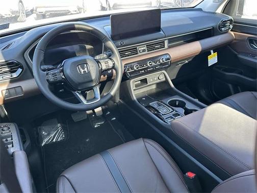 2026 Honda Pilot Touring 8-Passenger