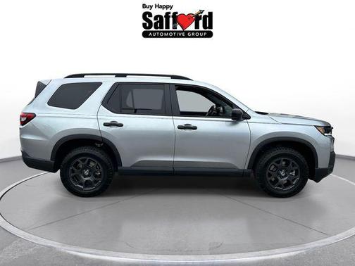 Silver Metallic 2026 Honda Pilot TrailSport