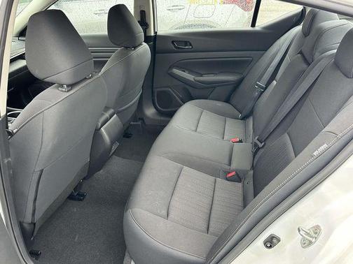 Pearl White Tricoat 2024 Nissan Altima 2.5 SV