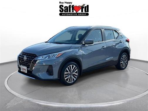 2022 Nissan Kicks SV