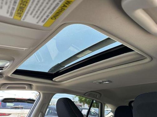 Crystal White Pearl 2021 Subaru Crosstrek Premium