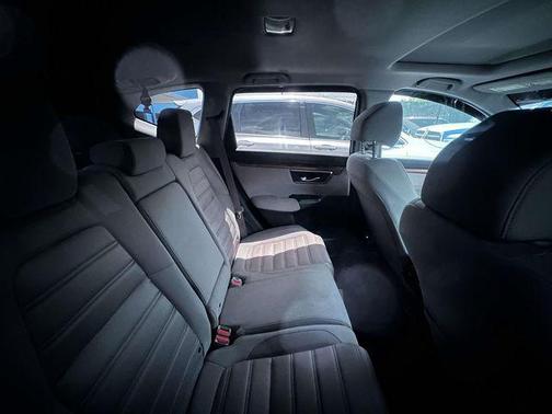Lunar Silver Metallic 2018 Honda CR-V EX