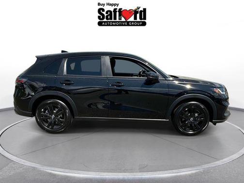 Crystal Black Pearl 2026 Honda HR-V AWD Sport