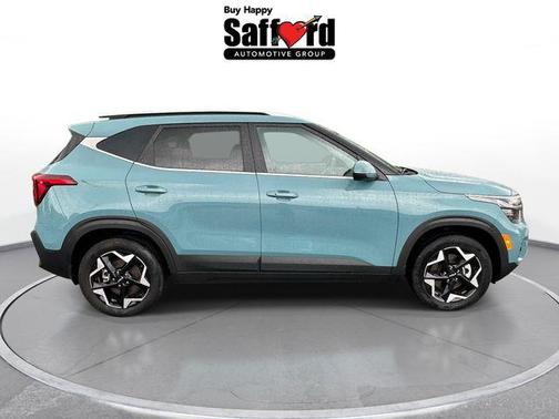 Pluton Blue 2024 Kia Seltos EX