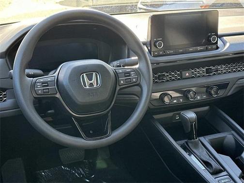 2025 Honda Accord LX 1.5T