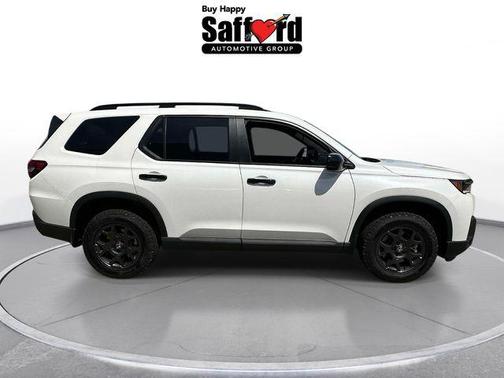 Platinum 2026 Honda Pilot TrailSport
