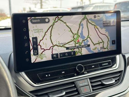 2024 Nissan Altima SR VC-Turbo FWD