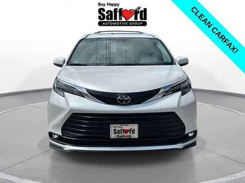Wind Chill Pearl 2026 Toyota Sienna XLE