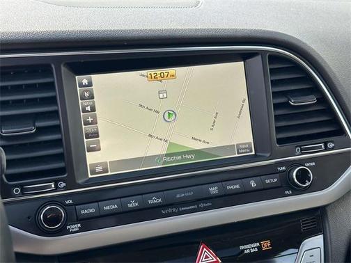 2017 Hyundai ELANTRA Limited