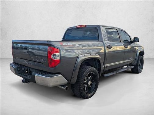 2014 Toyota Tundra SR5