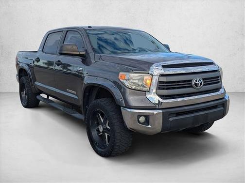 2014 Toyota Tundra SR5