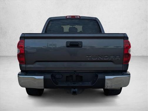 2014 Toyota Tundra SR5