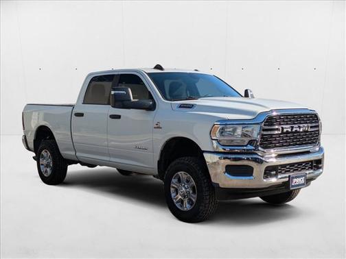 2023 RAM 2500 Big Horn Crew Cab 4x4 6'4' Box