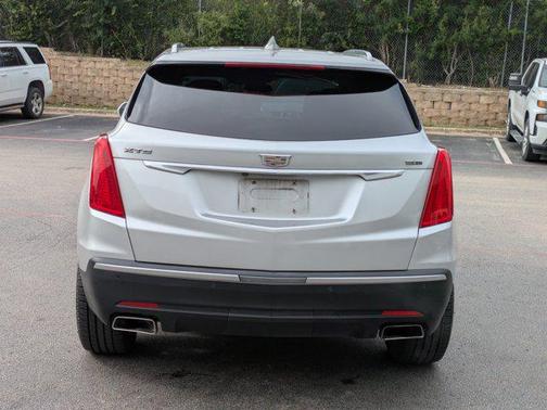 2018 Cadillac XT5 Premium Luxury