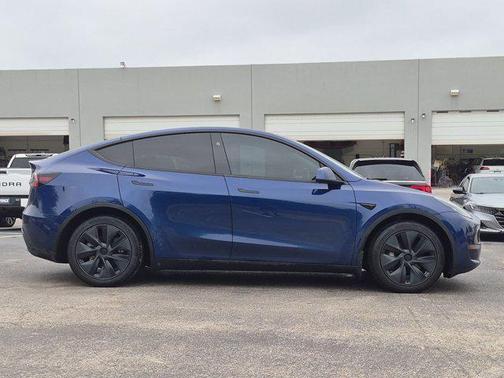 Deep Blue Metallic 2024 Tesla Model Y Long Range Dual Motor All-Wheel Drive