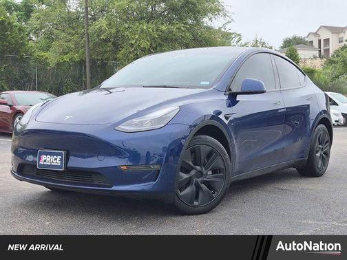 Deep Blue Metallic 2024 Tesla Model Y Long Range Dual Motor All-Wheel Drive